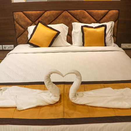 Honey Hive Hotell Port Blair Exteriör bild