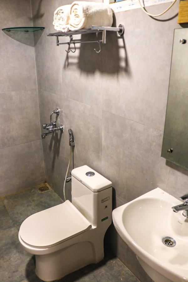 Honey Hive Hotell Port Blair Exteriör bild
