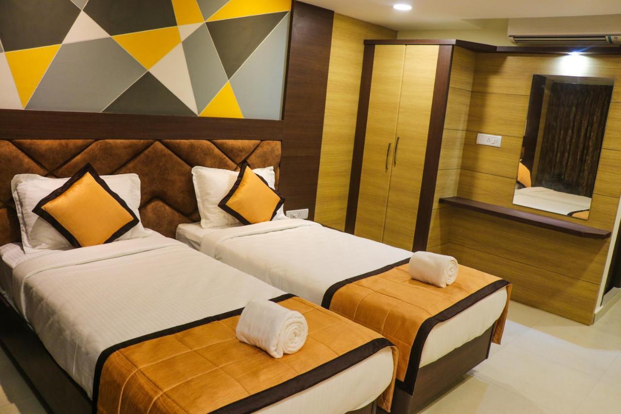 Honey Hive Hotell Port Blair Exteriör bild