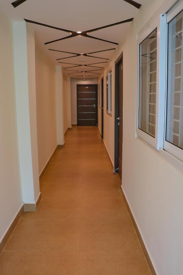 Honey Hive Hotell Port Blair Exteriör bild