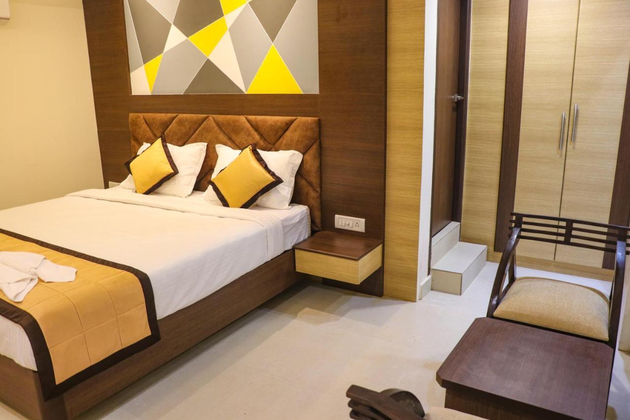 Honey Hive Hotell Port Blair Exteriör bild